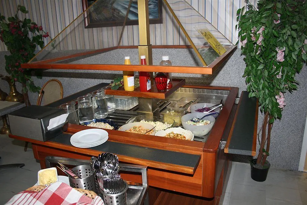 Arkadia Hotel & Hostel Helsinki 2*,
